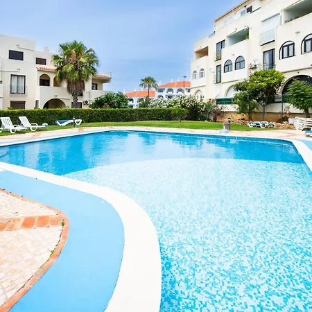 Oura Boho Decor- 2 Bed 2 Bath With Pool And Balcony - 800m Beach Apartment *